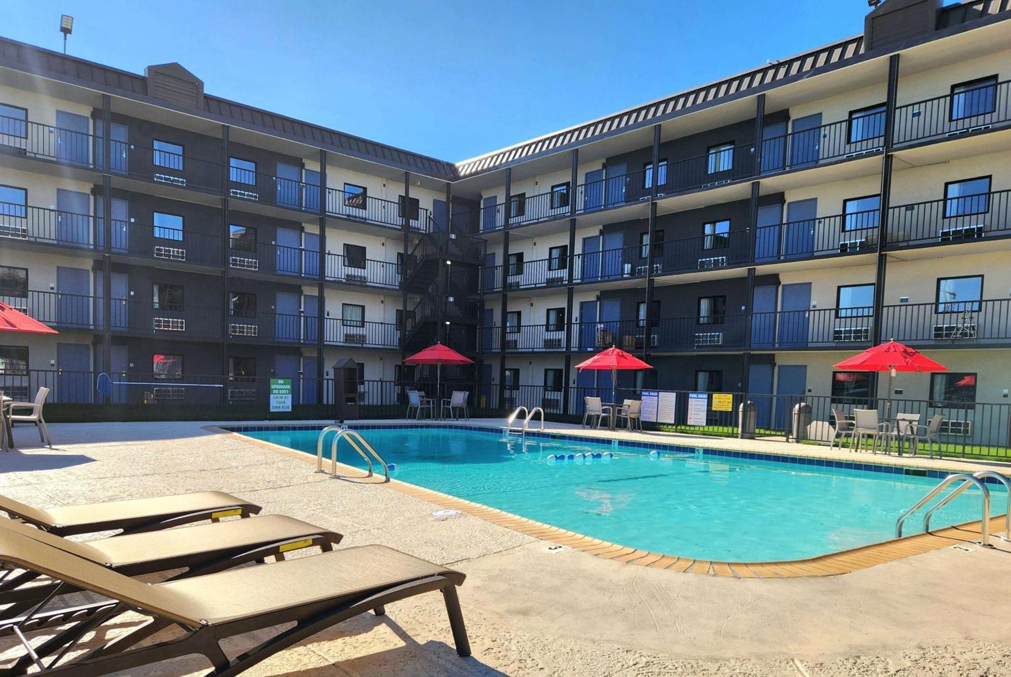 Days Inn By Wyndham Kenner/New Orleans Airport South Bagian luar foto